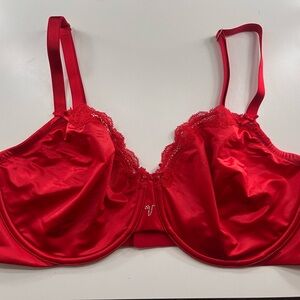Victoria’s Secret Dream Angel red lace bra